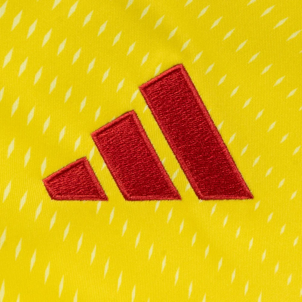 Celtic Junior 2025/26 Home Goalkeeper Shirt - Image 4