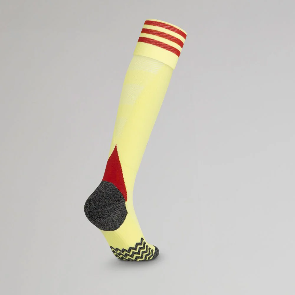 Celtic Men's 2025/26 Home Goalkeeper Socks - Image 3