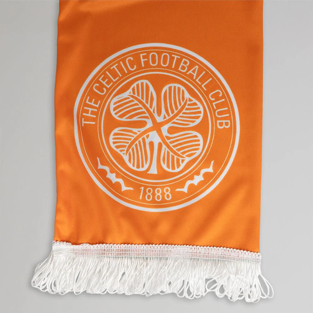 Celtic Tricolour Scarf - Image 4
